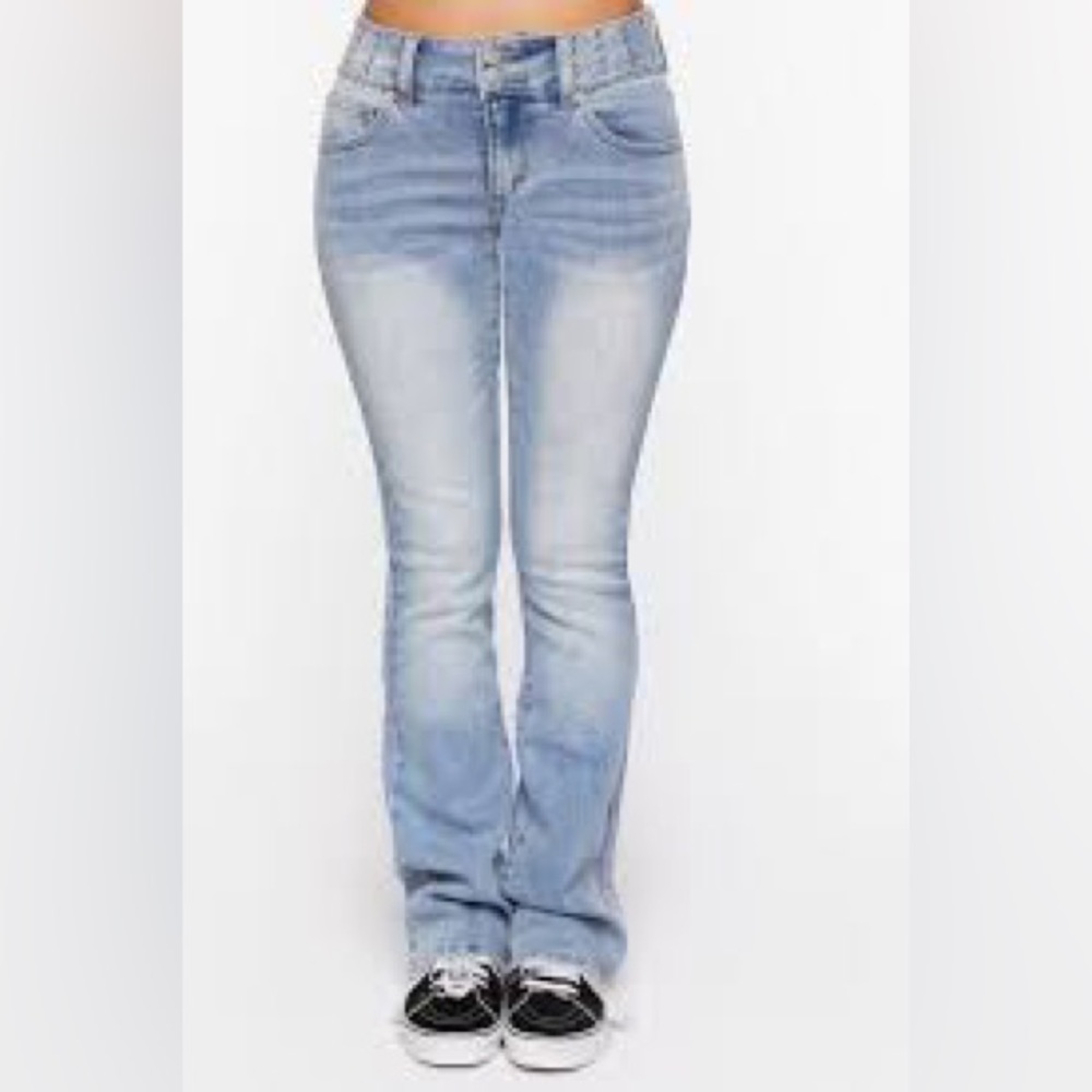 NWT Forever 21 stretchy bootcut mid rise studded jean size 27